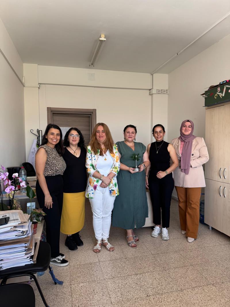 Dr. Öğr. Üyesi Ayşegül YILMAZ’a Tebrik Ziyareti